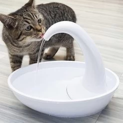 Pioneer Pet Swan Water Fountain -Pet Supplies Sale extra 1510