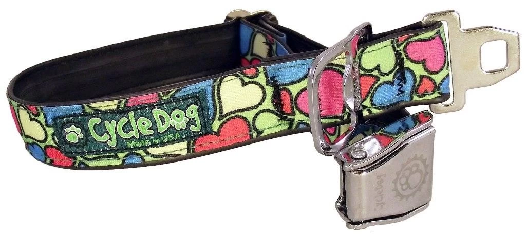 Green Base Hearts Anti Bacterial No Stink Collar 3 Green Base Hearts Anti Bacterial No Stink Collar